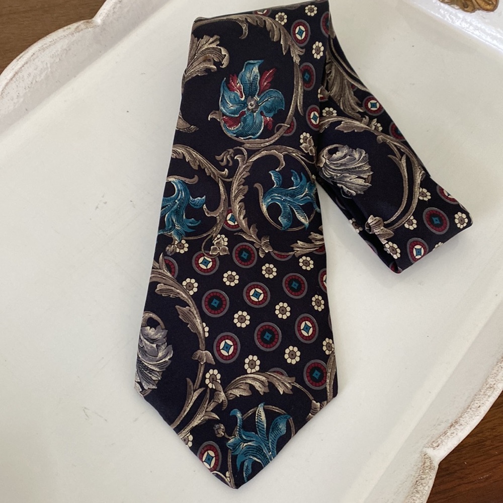 VTG Windsor Men’s Tall Silk Necktie
